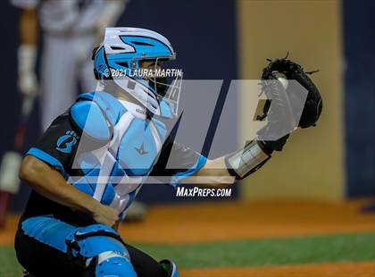 Thumbnail 1 in West Broward @ St. Thomas Aquinas photogallery.