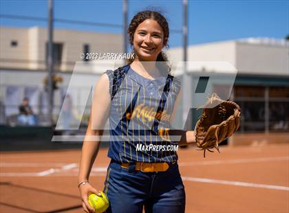 Thumbnail 1 in Milpitas @ Wilcox photogallery.