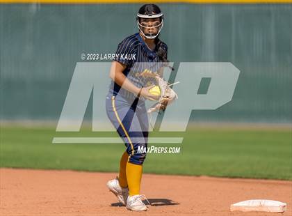 Thumbnail 1 in Milpitas @ Wilcox photogallery.