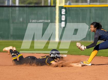 Thumbnail 2 in Milpitas @ Wilcox photogallery.