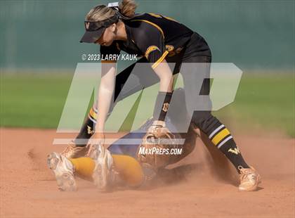 Thumbnail 2 in Milpitas @ Wilcox photogallery.