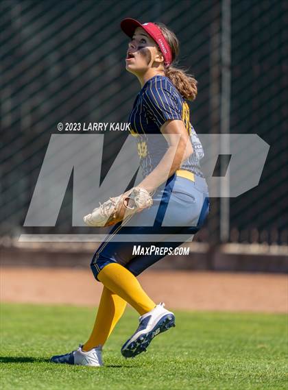 Thumbnail 1 in Milpitas @ Wilcox photogallery.