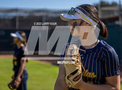 Thumbnail 2 in Milpitas @ Wilcox photogallery.