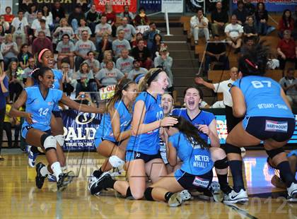 Thumbnail 3 in Marymount vs. St. Francis (CIF State D1 Final) photogallery.