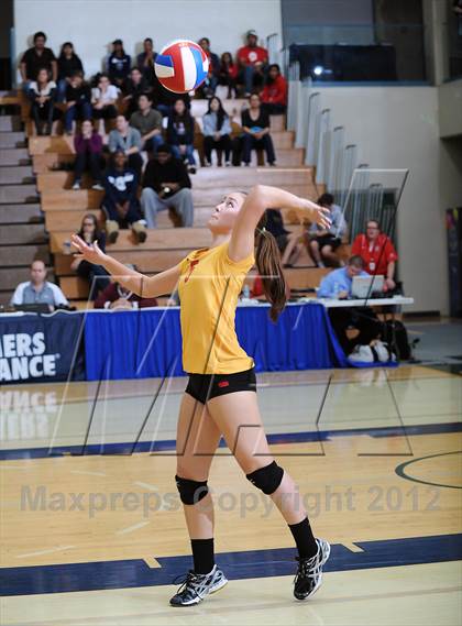 Thumbnail 1 in Marymount vs. St. Francis (CIF State D1 Final) photogallery.