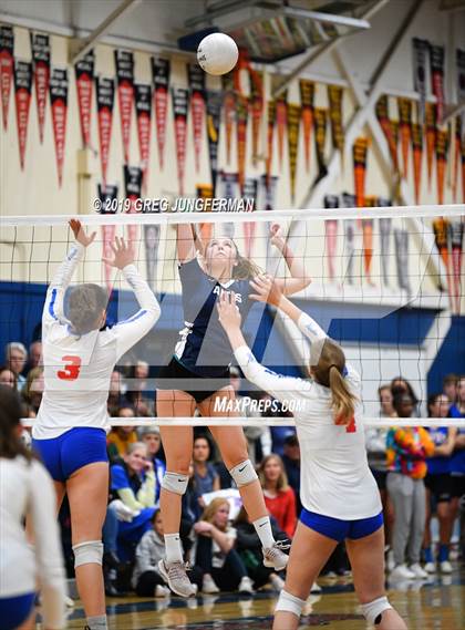 Thumbnail 1 in Aptos vs. Tamalpais ( CIF State NorCal D4 Championship ) photogallery.