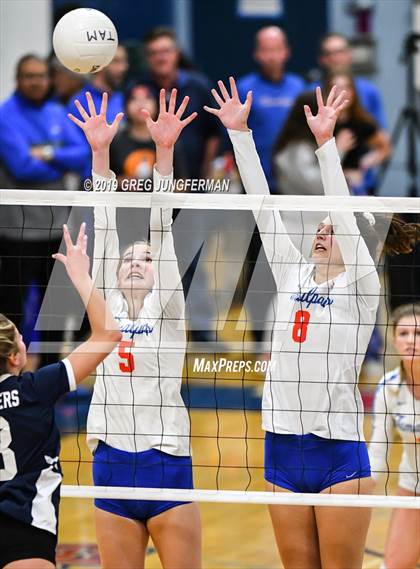 Thumbnail 3 in Aptos vs. Tamalpais ( CIF State NorCal D4 Championship ) photogallery.