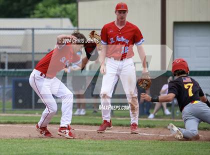Thumbnail 1 in St. Anthony vs Roxana (IHSA 2A Sectional semifinals) photogallery.