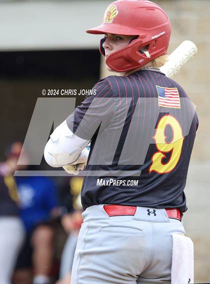 Thumbnail 2 in St. Anthony vs Roxana (IHSA 2A Sectional semifinals) photogallery.