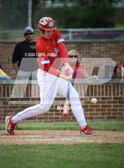 Thumbnail 2 in St. Anthony vs Roxana (IHSA 2A Sectional semifinals) photogallery.