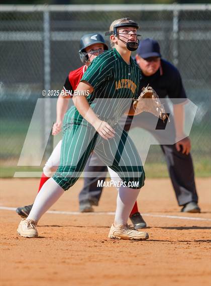 Thumbnail 3 in Gatewood vs. Edmund Burke Academy (GIAA 2A State Championship) photogallery.