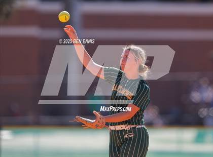 Thumbnail 1 in Gatewood vs. Edmund Burke Academy (GIAA 2A State Championship) photogallery.