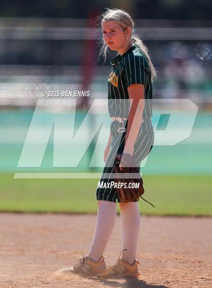 Thumbnail 3 in Gatewood vs. Edmund Burke Academy (GIAA 2A State Championship) photogallery.
