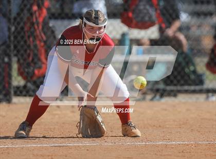 Thumbnail 1 in Gatewood vs. Edmund Burke Academy (GIAA 2A State Championship) photogallery.