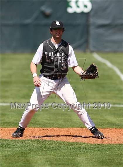 Thumbnail 3 in Bishop Lynch vs Trinity Christian photogallery.
