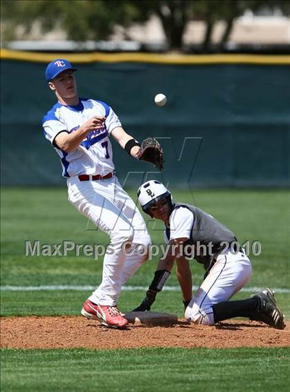 Thumbnail 1 in Bishop Lynch vs Trinity Christian photogallery.