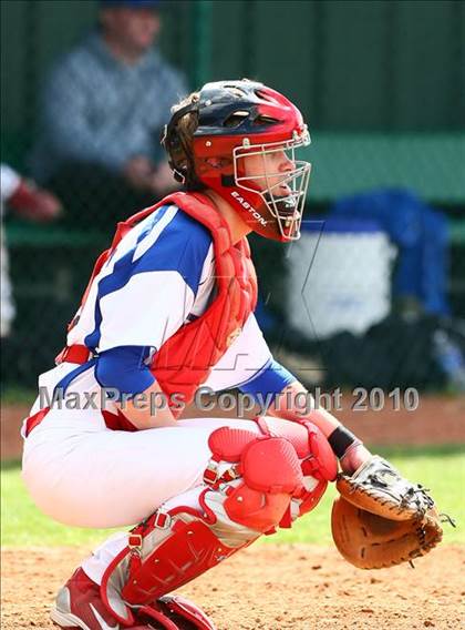 Thumbnail 3 in Bishop Lynch vs Trinity Christian photogallery.