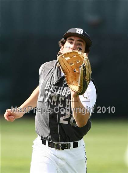 Thumbnail 1 in Bishop Lynch vs Trinity Christian photogallery.