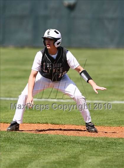Thumbnail 3 in Bishop Lynch vs Trinity Christian photogallery.