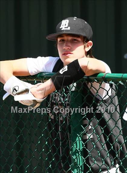 Thumbnail 1 in Bishop Lynch vs Trinity Christian photogallery.