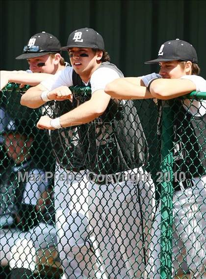Thumbnail 2 in Bishop Lynch vs Trinity Christian photogallery.
