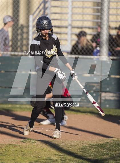 Thumbnail 2 in Oakdale vs. Enochs photogallery.