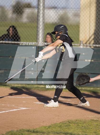Thumbnail 1 in Oakdale vs. Enochs photogallery.