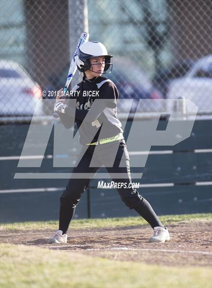 Thumbnail 2 in Oakdale vs. Enochs photogallery.