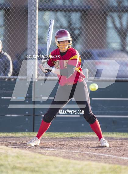 Thumbnail 3 in Oakdale vs. Enochs photogallery.