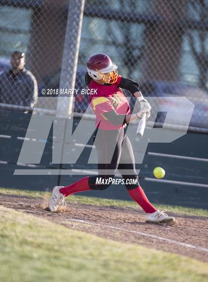 Thumbnail 1 in Oakdale vs. Enochs photogallery.