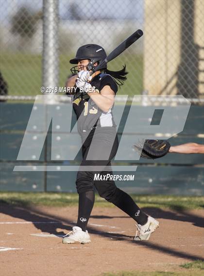Thumbnail 3 in Oakdale vs. Enochs photogallery.