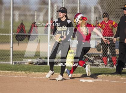 Thumbnail 3 in Oakdale vs. Enochs photogallery.