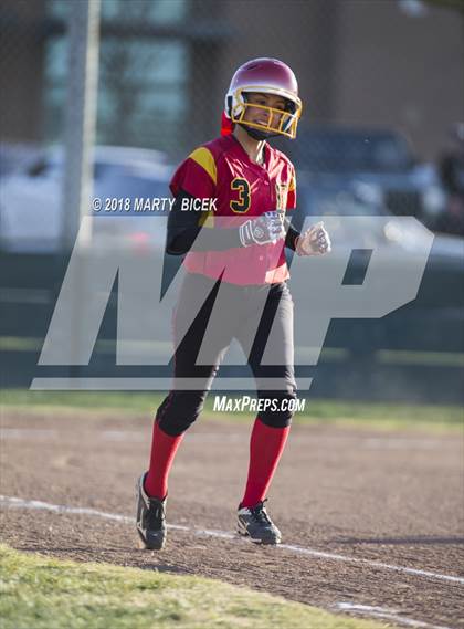 Thumbnail 2 in Oakdale vs. Enochs photogallery.