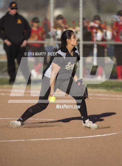 Thumbnail 1 in Oakdale vs. Enochs photogallery.