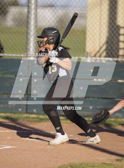 Thumbnail 3 in Oakdale vs. Enochs photogallery.