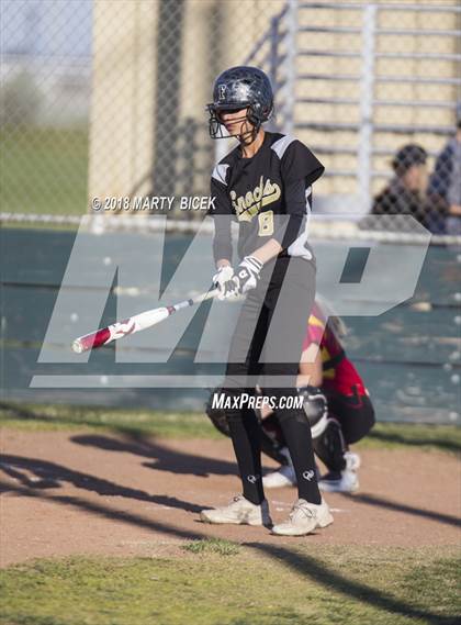 Thumbnail 2 in Oakdale vs. Enochs photogallery.