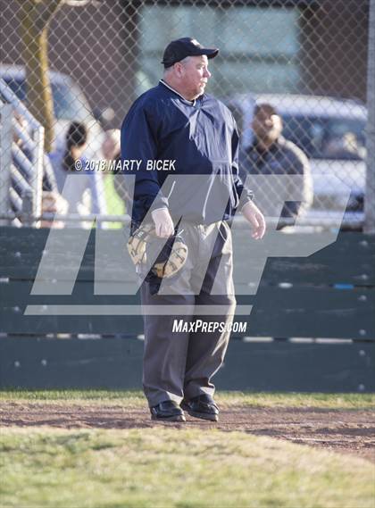 Thumbnail 3 in Oakdale vs. Enochs photogallery.