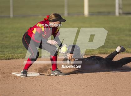 Thumbnail 2 in Oakdale vs. Enochs photogallery.