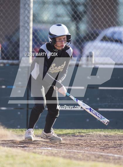 Thumbnail 2 in Oakdale vs. Enochs photogallery.