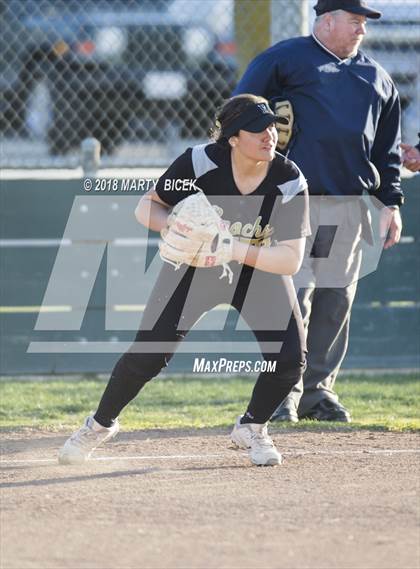 Thumbnail 3 in Oakdale vs. Enochs photogallery.
