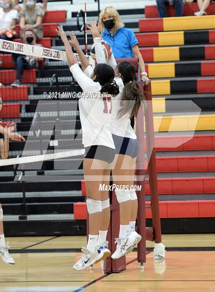 Thumbnail 2 in St. Margaret's @ JSerra Catholic photogallery.