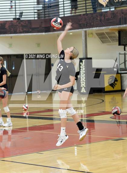 Thumbnail 3 in St. Margaret's @ JSerra Catholic photogallery.