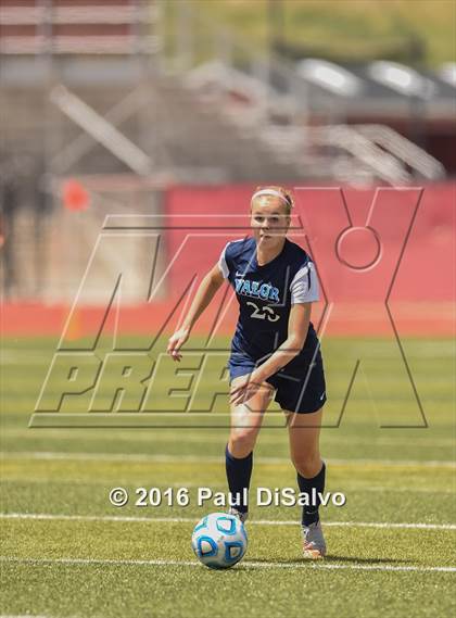 Thumbnail 1 in Windsor vs. Valor Christian (CHSAA 4A Semifinal) photogallery.
