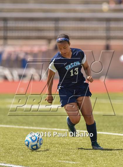 Thumbnail 2 in Windsor vs. Valor Christian (CHSAA 4A Semifinal) photogallery.