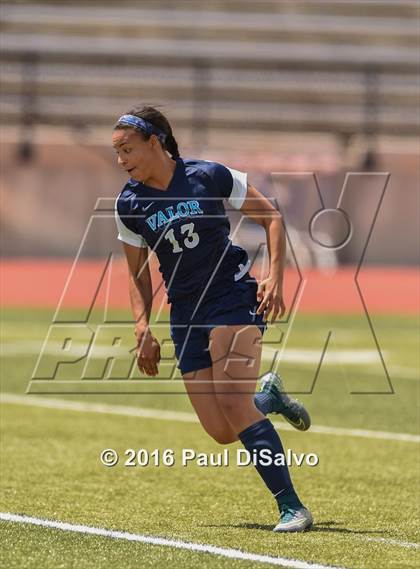 Thumbnail 2 in Windsor vs. Valor Christian (CHSAA 4A Semifinal) photogallery.