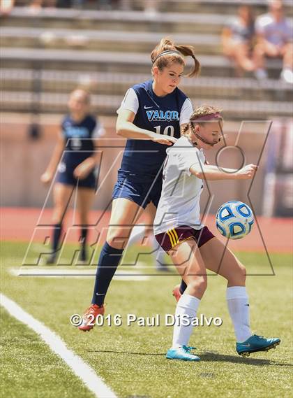 Thumbnail 3 in Windsor vs. Valor Christian (CHSAA 4A Semifinal) photogallery.