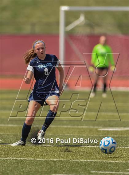 Thumbnail 3 in Windsor vs. Valor Christian (CHSAA 4A Semifinal) photogallery.