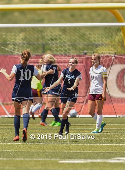 Thumbnail 2 in Windsor vs. Valor Christian (CHSAA 4A Semifinal) photogallery.