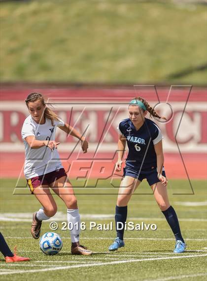 Thumbnail 1 in Windsor vs. Valor Christian (CHSAA 4A Semifinal) photogallery.