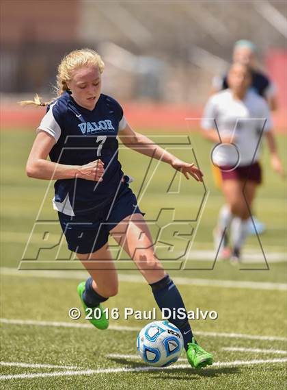 Thumbnail 2 in Windsor vs. Valor Christian (CHSAA 4A Semifinal) photogallery.